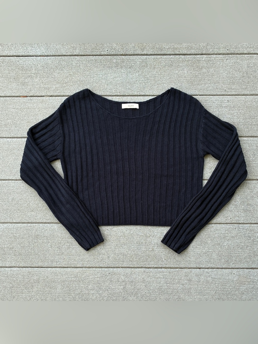 Selene Ribbed Knit Cropped Sweater Womens Free Size Navy Long Sleeve Top